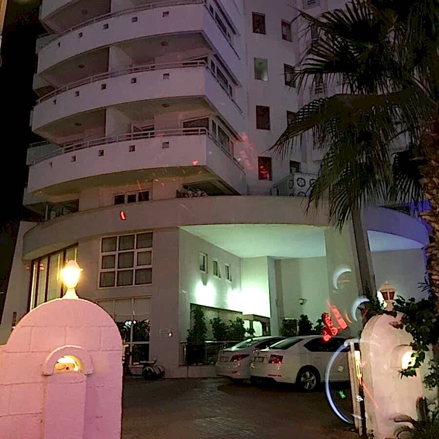 CORNER PARK Otel